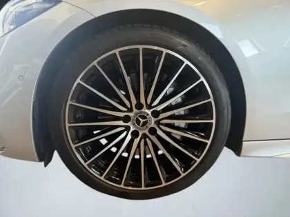 Photo 8 Mercedes Classe C C 200 AMG line