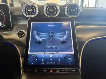 Photo 16 Mercedes Classe C C 200 AMG line