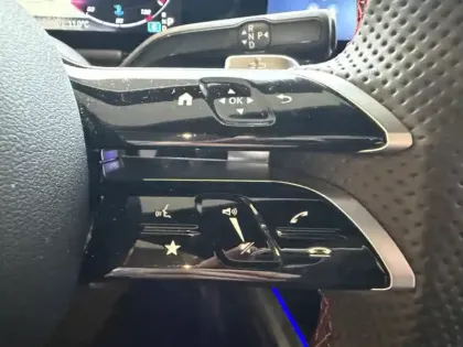 Photo 25 Mercedes GLA 200 d AMG Line