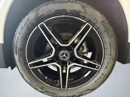 Photo 8 Mercedes GLA 200 d AMG Line