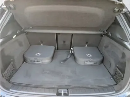 Photo 9 Mercedes EQA 350 4MATIC 