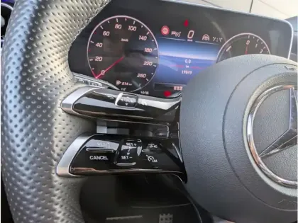 Photo 15 Mercedes Classe GLC 300 de 4MATIC 