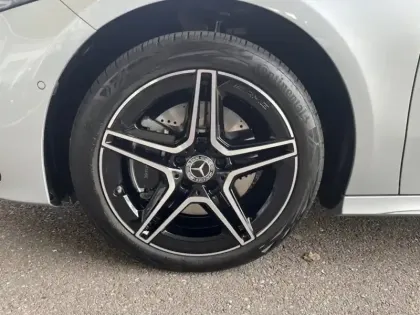 Photo 8 Mercedes Classe A 250 e Hybrid EQ AMG Line