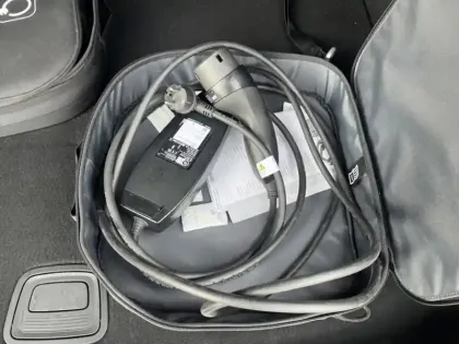 Photo 12 Mercedes Classe A 250 e Hybrid EQ AMG Line