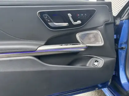 Photo 11 Mercedes CLE  300 4MATIC AMG Line Cabrio