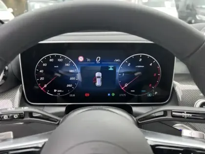 Photo 16 Mercedes Classe GLC GLC 220 d 4MATIC AMG Line