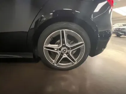 Photo 8 Mercedes Classe A 200 d 150ch AMG Line 8G-DCT