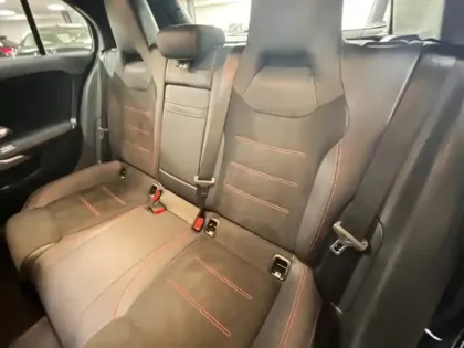 Photo 13 Mercedes Classe A 200 d 150ch AMG Line 8G-DCT