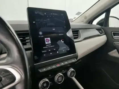 Photo 22 Renault Captur E-Tech Plug-in 160 Initiale Paris