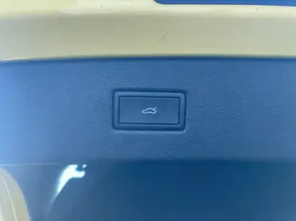 Photo 17 Ford Capri 286ch Extended Range 77kWh Pack Premium RWD