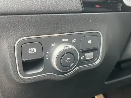 Photo 27 Mercedes GLA 200 d AMG Line