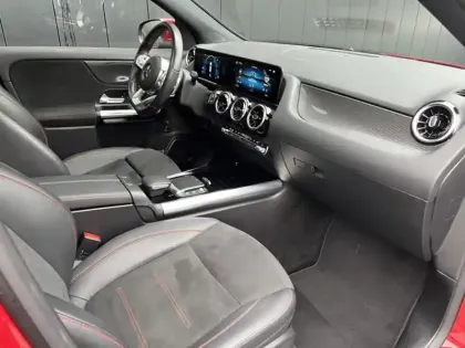 Photo 13 Mercedes GLA 200 d AMG Line