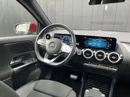 Photo 24 Mercedes GLA 200 d AMG Line