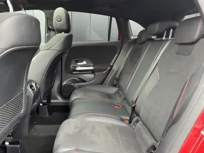 Photo 26 Mercedes GLA 200 d AMG Line