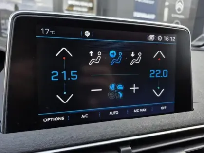 Photo 31 Peugeot 3008 Gén. II Ph2 Allure 5