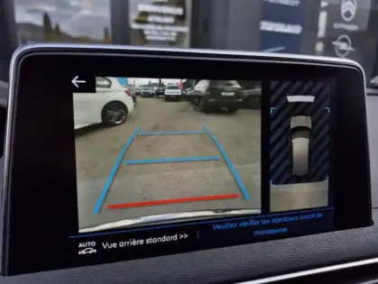 Photo 10 Peugeot 3008 Gén. II Ph2 Allure 5