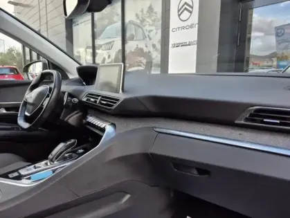 Photo 26 Peugeot 3008 Gén. II Ph2 Allure 5