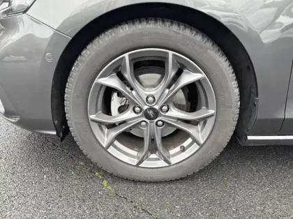 Photo 13 Ford Focus 1.0 EcoBoost 125ch ST-Line