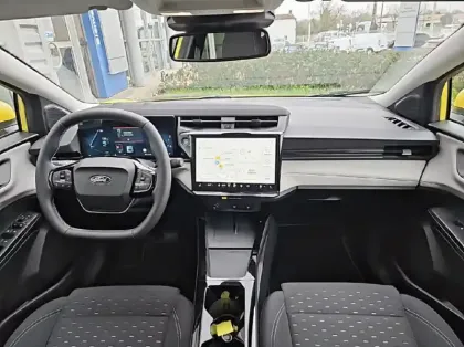 Photo 25 Ford Puma Gén. II Ph2 Base 5