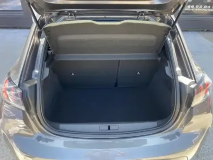 Photo 17 Peugeot 208 II PureTech 100 S&S EAT8 GT