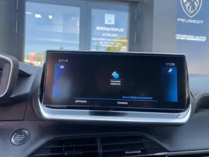 Photo 11 Peugeot 208 II PureTech 100 S&S EAT8 GT