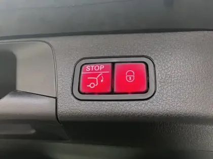 Photo 16 Mercedes GLB Gén. I (X247) Ph2 AMG Line 5