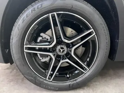 Photo 8 Mercedes GLB Gén. I (X247) Ph2 AMG Line 5