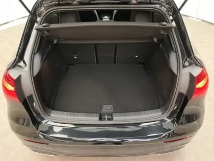 Photo 9 Mercedes Classe A Gén. IV (W177) Ph2 AMG Line 5