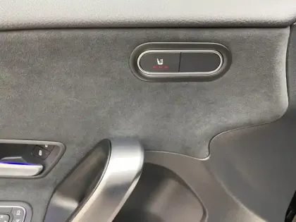 Photo 14 Mercedes Classe A Gén. IV (W177) Ph2 AMG Line 5