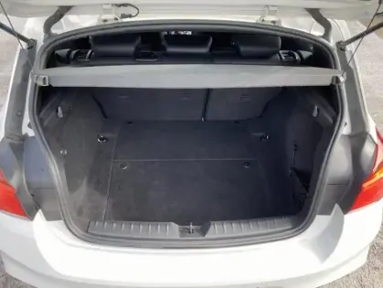 Photo 13 BMW Serie 1 II 116i Sport