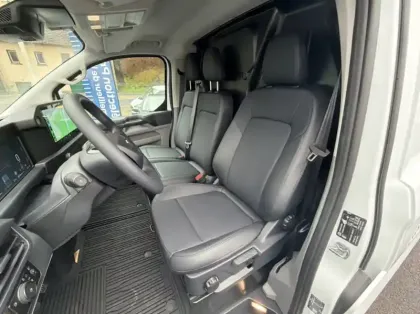 Photo 9 Ford Custom Gén. II Ph1 Trend 1