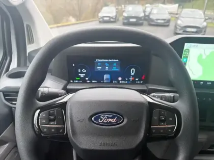 Photo 6 Ford Custom Gén. II Ph1 Trend 1