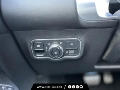 Photo 15 Mercedes GLB 200 d 150ch AMG Line 8G-DCT