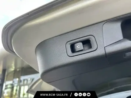 Photo 9 Mercedes GLB 200 d 150ch AMG Line 8G-DCT