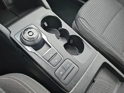 Photo 30 Ford Kuga Gén. III Ph1 Titanium 5