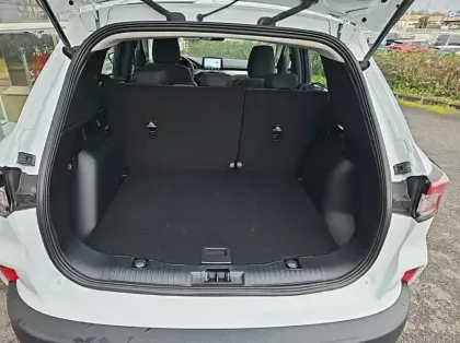 Photo 10 Ford Kuga 2.5 Duratec 190ch FHEV E85 Titanium BVA