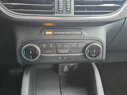 Photo 27 Ford Kuga Gén. III Ph1 Titanium 5