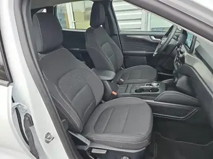 Photo 21 Ford Kuga 2.5 Duratec 190ch FHEV E85 Titanium BVA