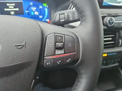 Photo 39 Ford Kuga Gén. III Ph1 Titanium 5