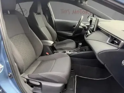 Photo 9 Toyota Corolla Hybride 122h Design