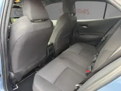 Photo 15 Toyota Corolla Hybride 122h Design