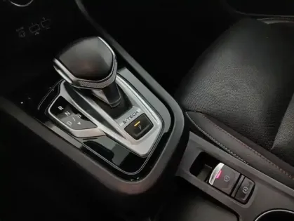 Photo 22 Renault Arkana E-Tech 145 - 21B R.S. Line