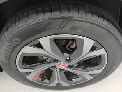 Photo 16 Renault Arkana E-Tech 145 - 21B R.S. Line