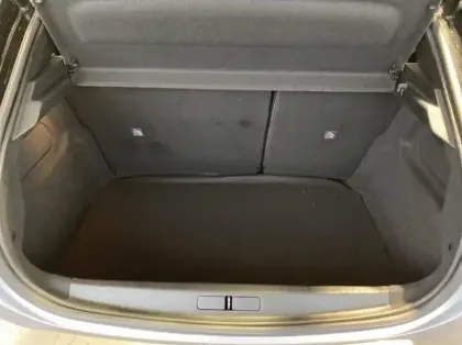 Photo 32 Opel Corsa Gén. VI Ph1 GS Line 5