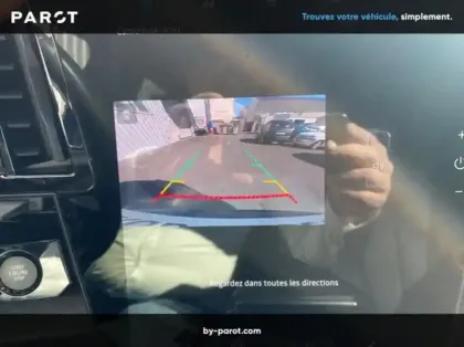 Photo 19 Renault Austral 1.2 E-Tech full hybrid 200ch Techno esprit Alpine - 23