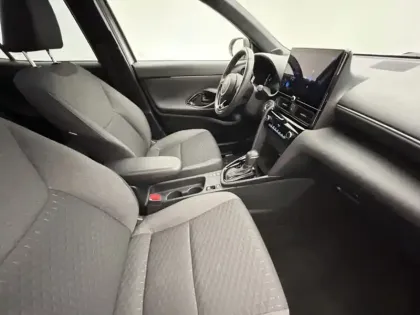 Photo 22 Toyota Yaris 1.5 116H DESIGN