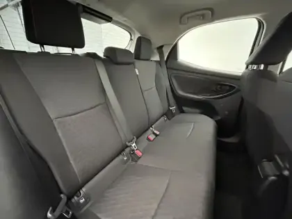 Photo 23 Toyota Yaris Hybride 116h Dynamic