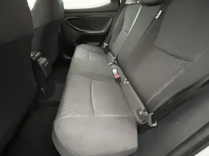 Photo 20 Toyota Yaris Hybride 116h Dynamic