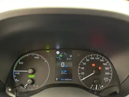 Photo 25 Toyota Yaris Hybride 116h Dynamic