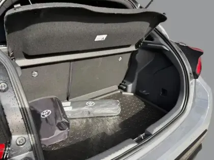 Photo 9 Toyota Yaris Hybride 130h GR SPORT